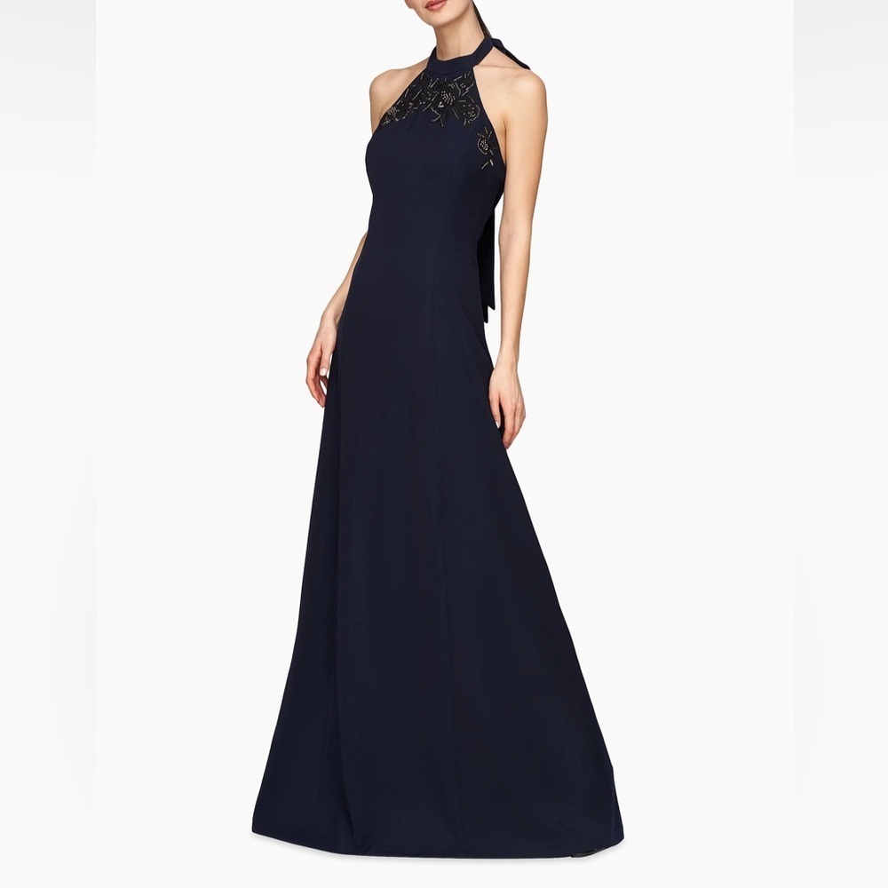 Kay Unger Josephina Column Halterneck Gown in Navy size 10 NWT